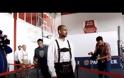 VIDEO - Δείτε τον Γκουαρντιόλα με παραδοσιακή βαυαρική στολή να πίνει μπύρα