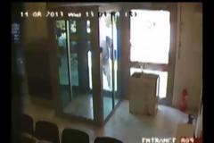 Καρέ καρέ η ληστεία στο Βελεστίνο [Video]