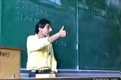 Ο Δημήτρης Λιαντίνης για τα greeklish! (βίντεο)