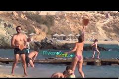 Τάκα τούκα στη Μύκονο για τη Σύλβια Δεληκούρα [Video]
