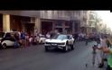 Πάτρα: Γκάζωσε και τα κατάφερε - Ανέβηκε με αυτοκίνητο τα σκαλιά της Aγίου Νικολάου!
