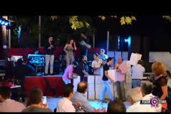 Aχαΐα: Άνοιγε σαμπάνιες όλο το χωριό! - Γέμισε με κούτες η πίστα σε πανηγύρι - Δείτε το video