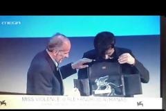 To Megάλο λάθος του δελτίου ειδήσεων και η αμηχανία της Μαρίας Σαράφογλου!