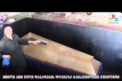 Έκανε τον γιο της μούμια και τον κρατά στο σπίτι εδώ και 18 χρόνια! [βίντεο]