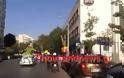 ΤΩΡΑ: 40 προσαγωγές μετά από επίθεση οπαδών του ΠΑΟΚ στα γραφεία της Χρυσής Αυγής στη Θεσσαλονίκη. Δείτε βίντεο