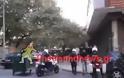 Σκηνικό πολέμου στη Θεσσαλονίκη – Oπαδοί του ΠΑΟΚ όρμηξαν στα γραφεία της Χρυσής Αυγής για τον Κάτσε