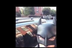 BatDad: Ο μπαμπάς «Batman» που τρελαίνει το διαδίκτυο! [Video]