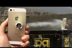 «Βασανίζοντας» το iPhone 5s [Video]