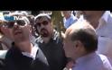 Eπίθεση βουλευτή της Χρυσής Αυγής στο τηλεοπτικό συνεργείο του Αθηναϊκού Πρακτορείου (VIDEO)