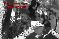 ΣΟΚ: Σκάβουν και βρίσκουν ζωντανό νεογέννητο μωρό [video]