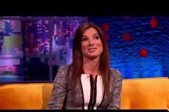 Όταν η Sandra Bullock προσπαθεί να ραπάρει [video]