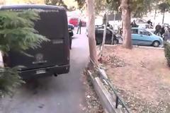 ΤΩΡΑ: Παπαγεωργόπουλος, Λεμούσιας, Σαξώνης στο Δικαστικό Μέγαρο [video]