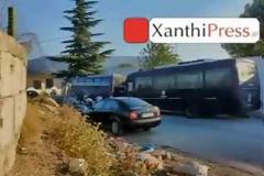 Ολοκληρώθηκε η επιχείρηση της Αστυνομίας στον οικισμό αθιγγάνων της Ξάνθης. Συλλήψεις και προσαγωγές μπροστά στην κάμερα!