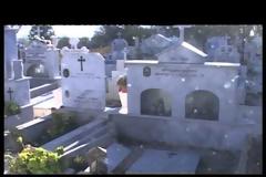 Ξέθαψαν γυναίκα που θεωρούν... Αγία!
