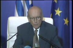 Ανδρέας Παπανδρέου: «Στο μέλλον οι εκλεγμένες κυβερνήσεις δεν θα παίζουν ρόλο... !!!