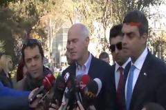 Στο Γκεζί για δενδροφύτευση ο Παπανδρέου