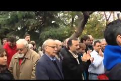 Άνθρωποι κάθε ηλικίας τιμούν τον αγώνα των φοιτητών στην Πολυτεχνική Σχολή του ΑΠΘ [video]