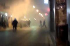 Πάτρα Τώρα: Στην περιοχή της Αγυιάς ο κλεφτοπόλεμος ΜΑΤ – Αντιεξουσιαστών [Video - Photos]