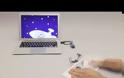 Ενέργεια από χαρτί παράγει η Disney: Τρίψτε τη σελίδα και φορτίστε το laptop