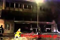 Καταστράφηκε ολοσχερώς από την πυρκαγιά η αποθήκη στη Θεσσαλονίκη [video]