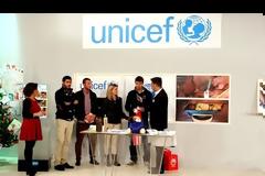 Ο ΟΛΥΜΠΙΑΚΟΣ ΣΤΟΝ ΤΗΛΕΜΑΡΑΘΩΝΙΟ ΤΗΣ UNICEF (ΒΙΝΤΕΟ & ΡΗΟΤΟ)