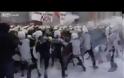 Αγριες συγκρούσεις μεταξύ αστυνομίας και πυροσβεστών! (φωτο-video)