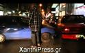 Απίστευτο ατύχημα στο κέντρο της Ξάνθης. ΙΧ «σφήνωσε» κάθετα μετά από πενταπλή καραμπόλα σε παρκαρισμένα !