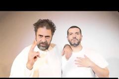 Αγκάλιασέ με μπορείς; Δεν διαφέρω - Ένα συγκινητικό βίντεο από τα Χανιά