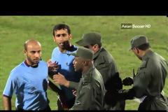 Οργή και σφαλιάρες στον διαιτητή για το πέναλτι - μαϊμού!