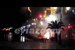 Η Χαλκίδα υποδέχτηκε το 2014 με φαντασμαγορικά πυροτεχνήματα! [video]