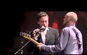 O Robert Downey Jr σε απίστευτο live με τον Sting [video]