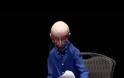 Sam Berns: O κόσμος υποκλίνεται στον 17χρονο που πέθανε από πρόωρη γήρανση και παρέδωσε μαθήματα ζωής