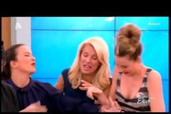 Παραλίγο να πιαστούν μαλλί με μαλλί! Μπήκε στη μέση η Μενεγάκη! [video]