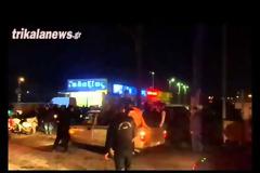 Σφοδρή σύγκρουση επιβατικών οχημάτων με τρεις τραυματίες στα Τρίκαλα