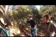 Συγκλονιστικό VIDEO: Ποδηλάτες σώζουν την τελευταία στιγμή το δάσος του Χορτιάτη από πυρκαγιά!