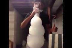 Απίστευτα tricks με καπνό [Video]