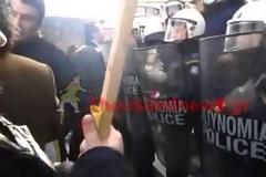 Ένταση έξω από τα δικαστήρια στη Θεσσαλονίκη [video]