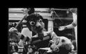 Δείτε στιγμές από το Πατρινό Καρναβάλι του 1959 - Και ο Μίμης Φωτόπουλος στους θεατές - ΒΙΝΤΕΟ
