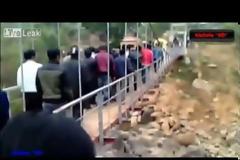 Γέφυρα στο Βιετνάμ καταρρέει την ώρα κηδείας – Οχτώ νεκροί και 30 τραυματίες