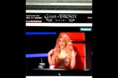 Tα ελληνικά της Shakira στο αμερικανικό The Voice! [video]