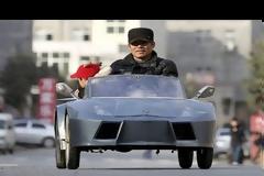 Έφτιαξε Lamborghini για να πηγαίνει τον εγγονό του στο σχολείο! [photos&video]