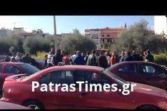 ΣΥΜΒΑΙΝΕΙ ΤΩΡΑ: Πορεία ταξί στη Πάτρα [Photo - Videos]