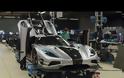 Στα άδυτα του καπό του Koenigsegg One:1
