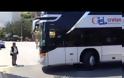 Κατασκεύασαν κυκλικό κόμβο στο Αμμούδι, όπου δεν χωράει λεωφορείο! [Video]