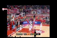 PLAY OF THE NIGHT: Ο ΠΕΤΓΟΥΕΪ ΚΑΡΦΩΝΕΙ ΑΠΟ ΤΟ... ΣΠΙΤΙ ΤΟΥ! *ΒΙΝΤΕΟ*