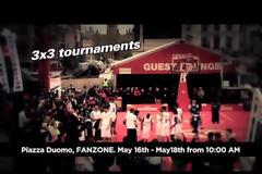 Η Piazza Duomo ΣΕ ΡΥΘΜΟΥΣ... FINAL4! *ΒΙΝΤΕΟ*