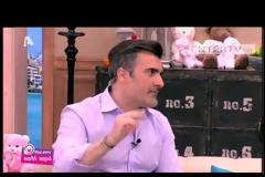 Λασκαράκη - Τσιμιτσέλης: Ποιοί θα βαφτίσουν το παιδί τους;