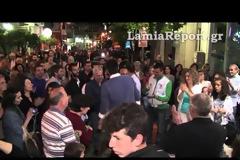 Ο αντίπαλος του Γκλέτσου πήγε στο εκλογικό κέντρο για να τον συγχαρεί! [video]