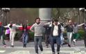 Το World Party χορεύει συρτάκι στο κέντρο του κόσμου - Δείτε το εξαιρετικό βίντεο της ελληνικής εκπομπής [video]