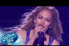 H καυτή εμφάνιση της Jeniffer Lopez στο American Idol - Δες την και θα καταλάβεις γιατί είναι μαζί της το toy boy! [Video]